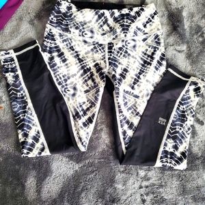 Victoria secret knockout leggings